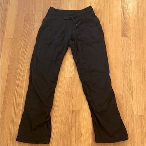 Lululemon ivviva kids joggers/ sweatpants